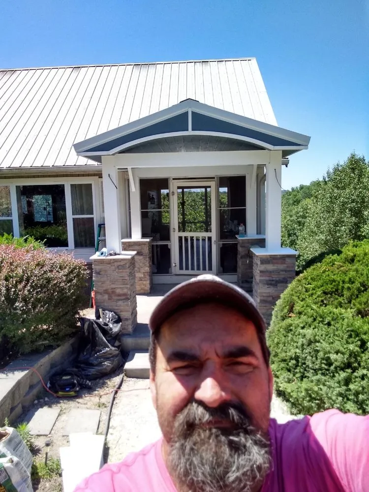 Slide of Richard Adams Construction & Remodel