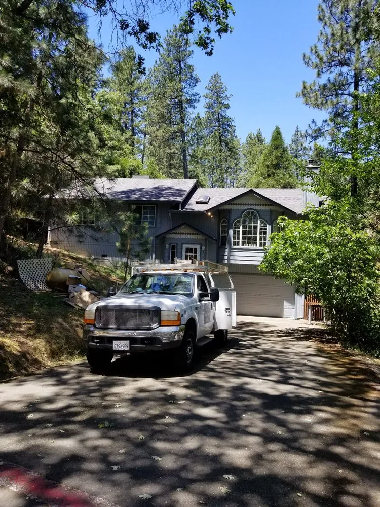 Slide of Richard Hockett Roofing