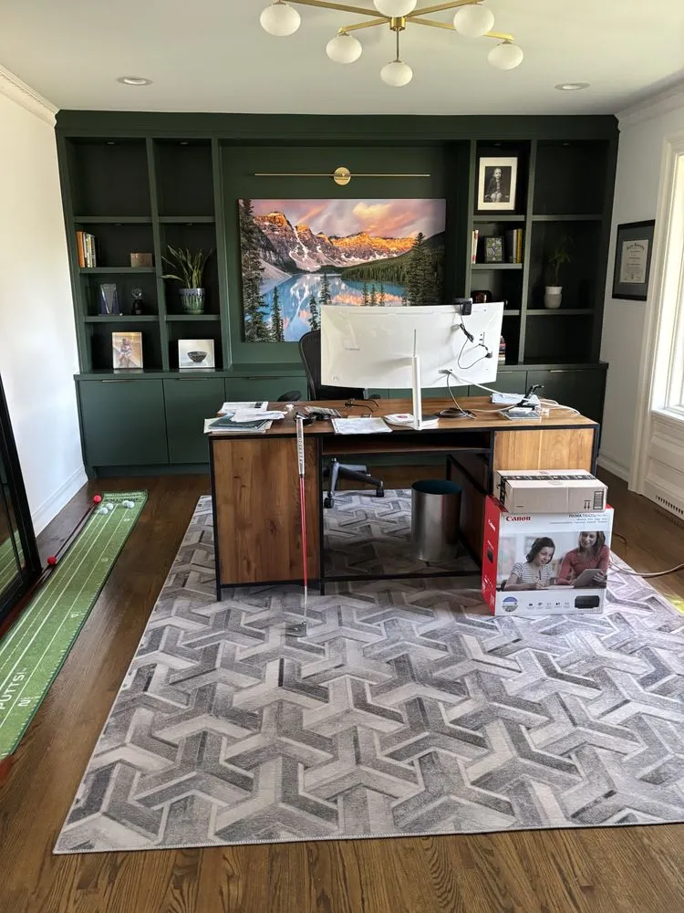 Slide of Richard Williams & Associates