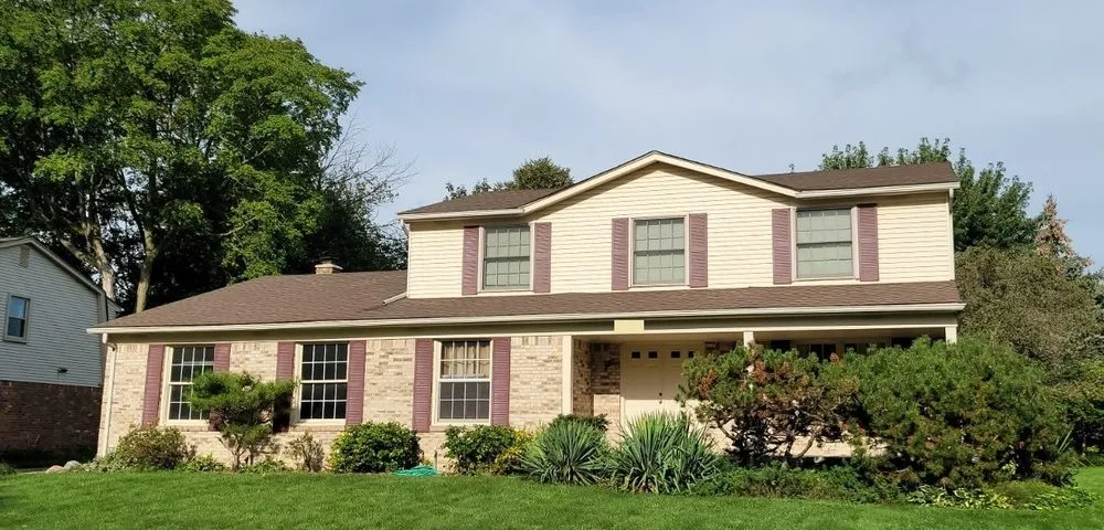 Slide of Richards & Swift Roofing