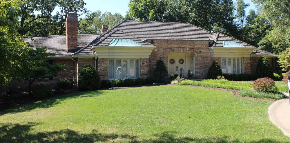 Slide of Richards Roofing & Exteriors