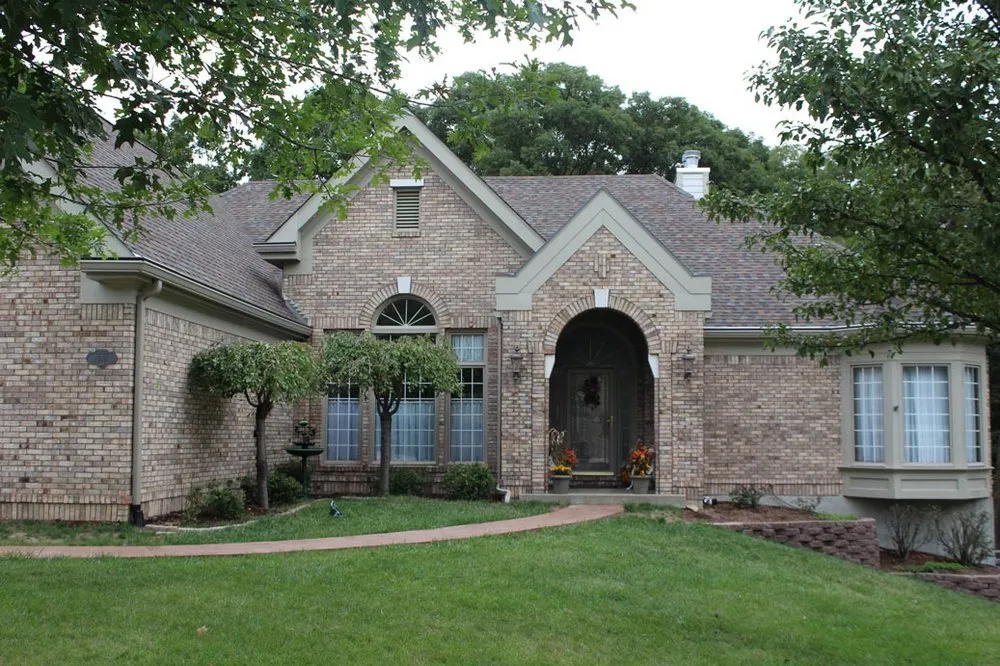 Slide of Richards Roofing & Exteriors