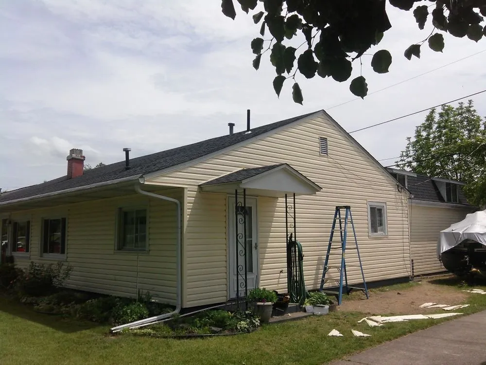 Slide of Richardson Contracting WV