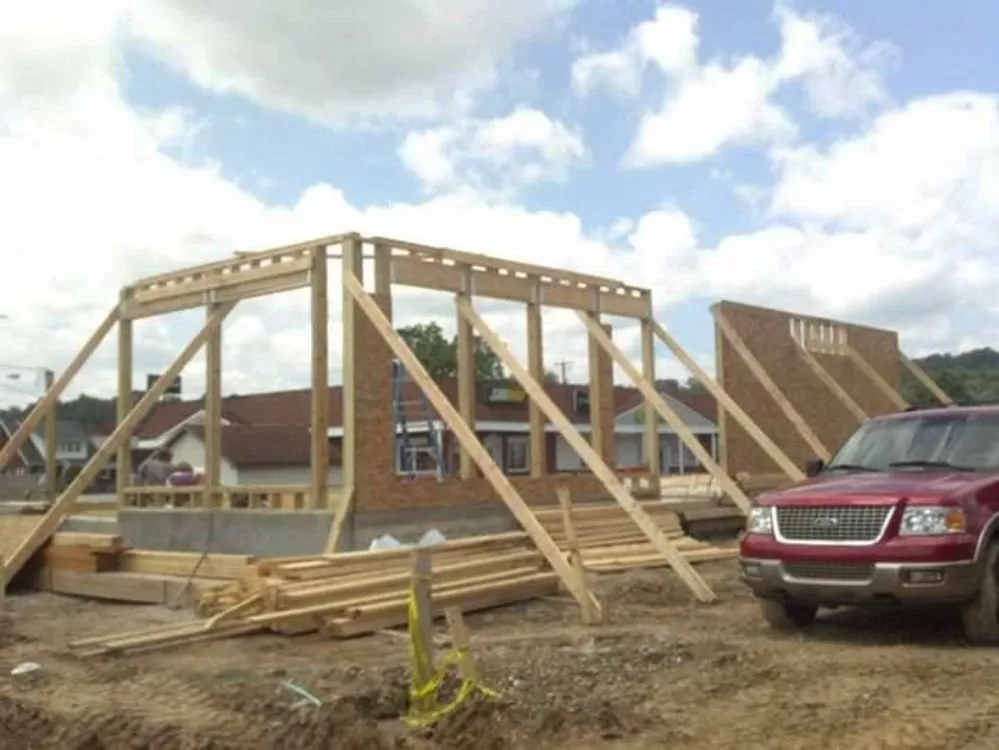 Slide of Richardson Contracting WV