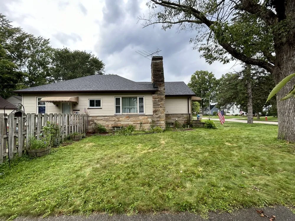 Slide of Richey-Construction