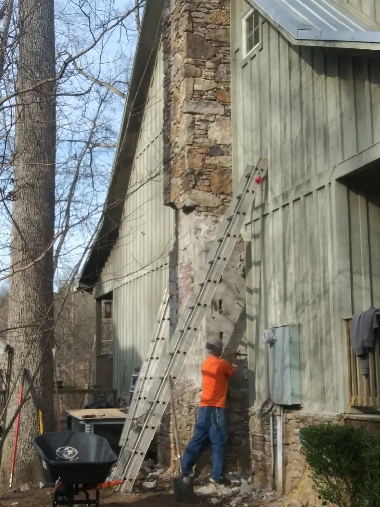 Slide of Ricketty roofing