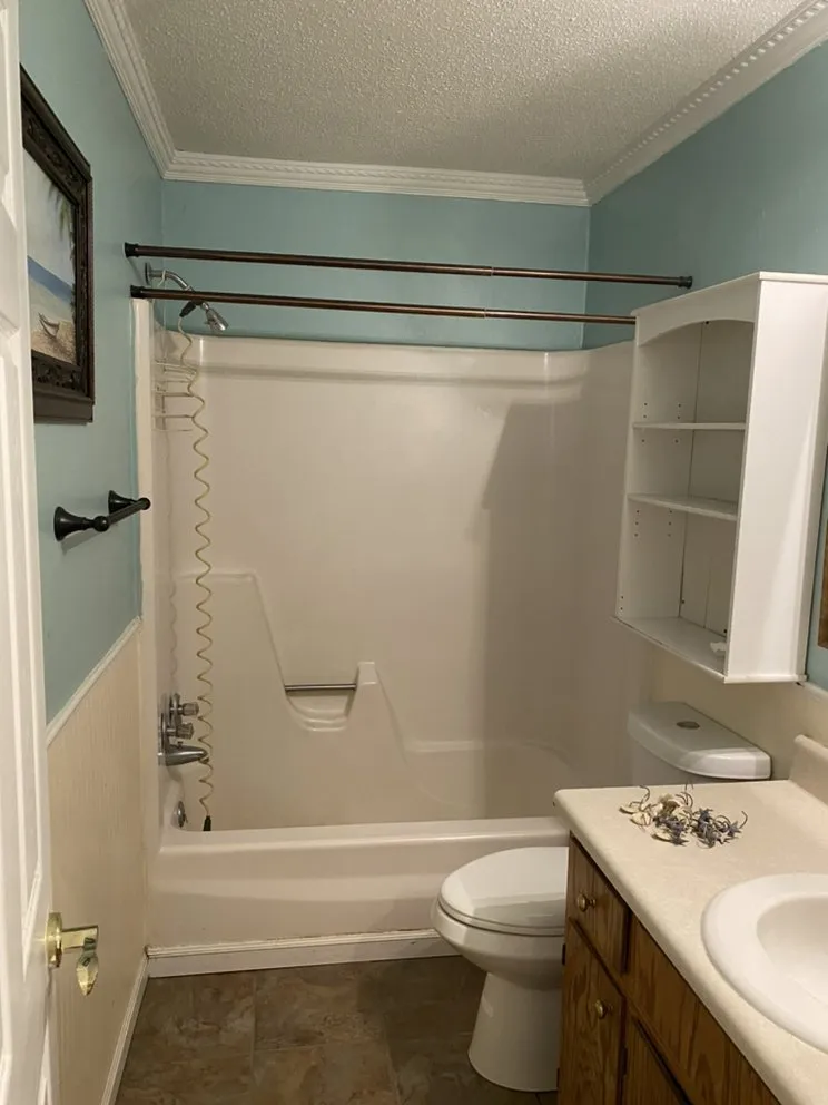 Slide of Rick's Construction & Roofing