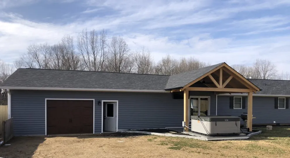 Slide of Rick's Construction & Roofing