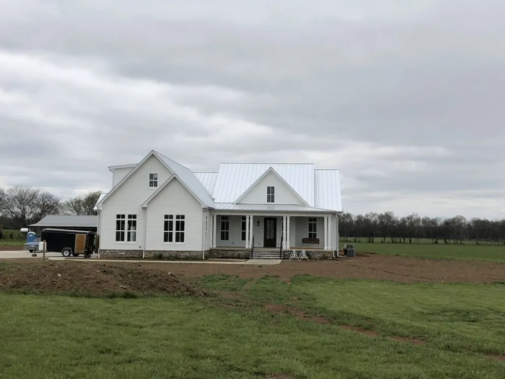 Slide of Rick's Construction & Roofing