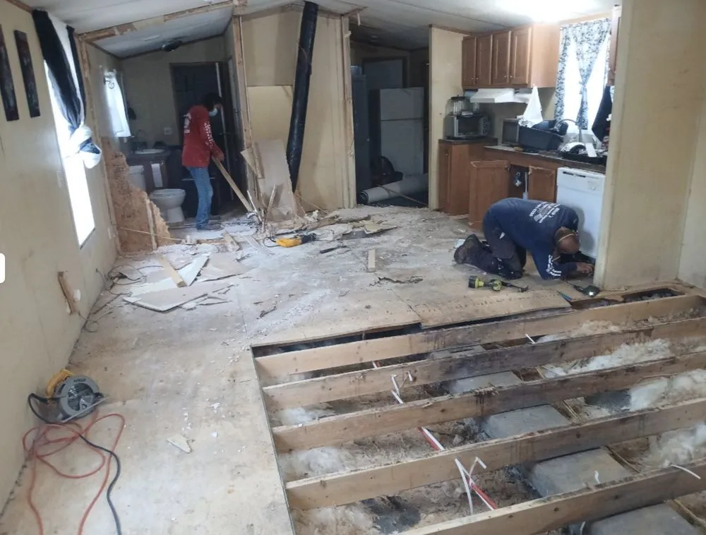 Slide of Rick's Mobile Home Repair