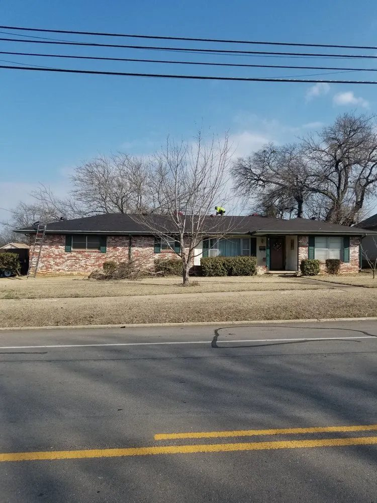 Slide of Rick's Roofing & Construction
