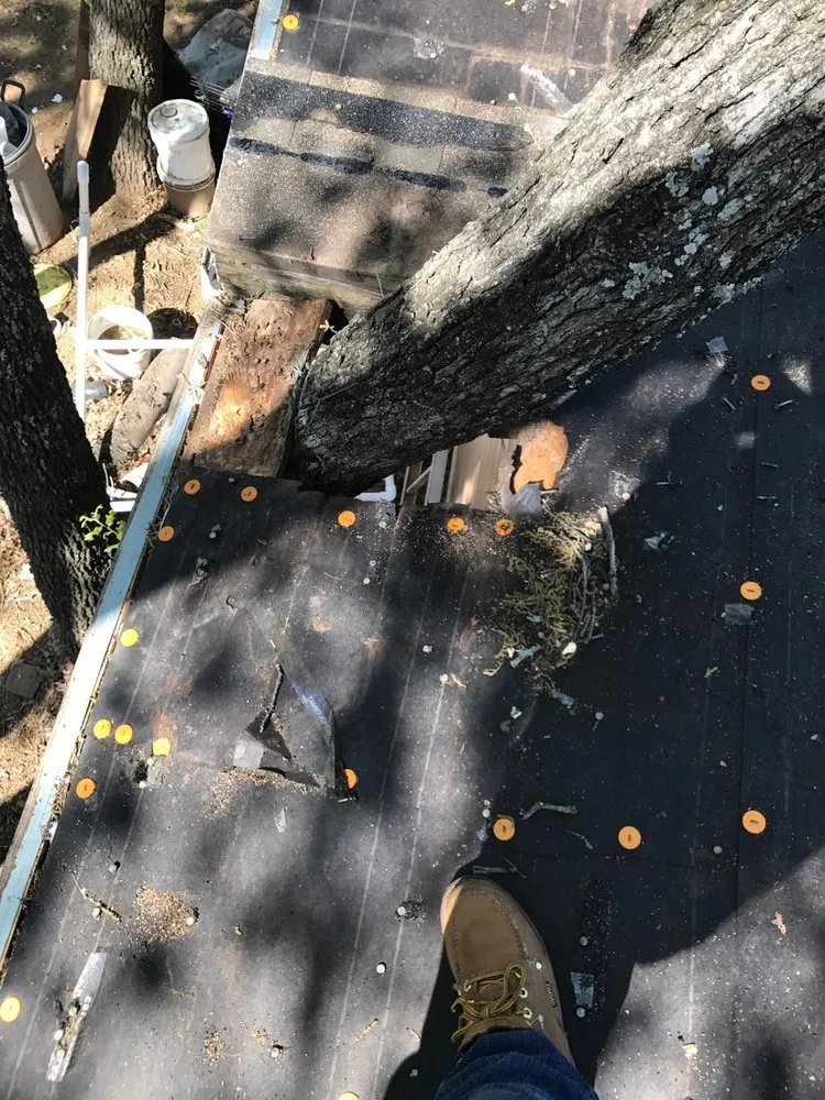 Slide of Rick's Roofing & Construction