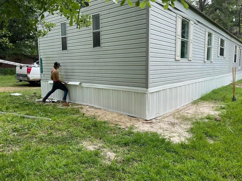 Professional shingle roofing service in Kelly, LA - Riders Construction