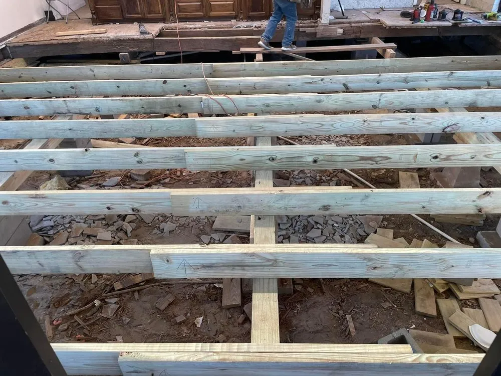 Professional storm damage roof repair experts serving Kelly, LA - Riders Construction