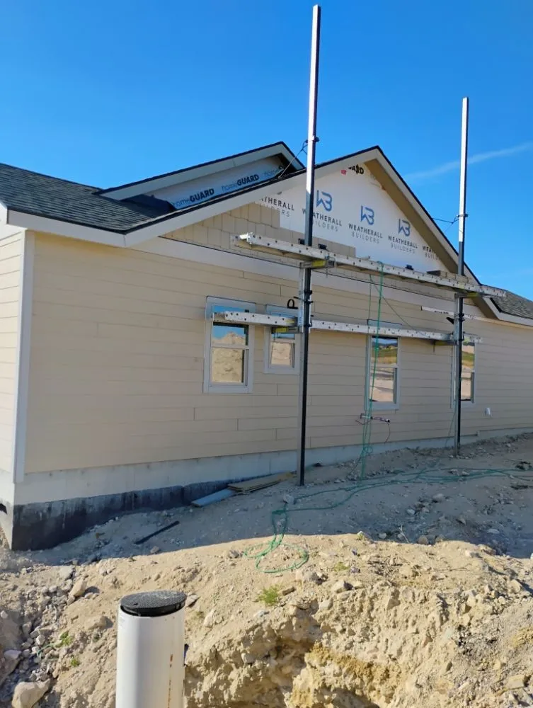 Slide of Ridge Runner Roofing & Construction