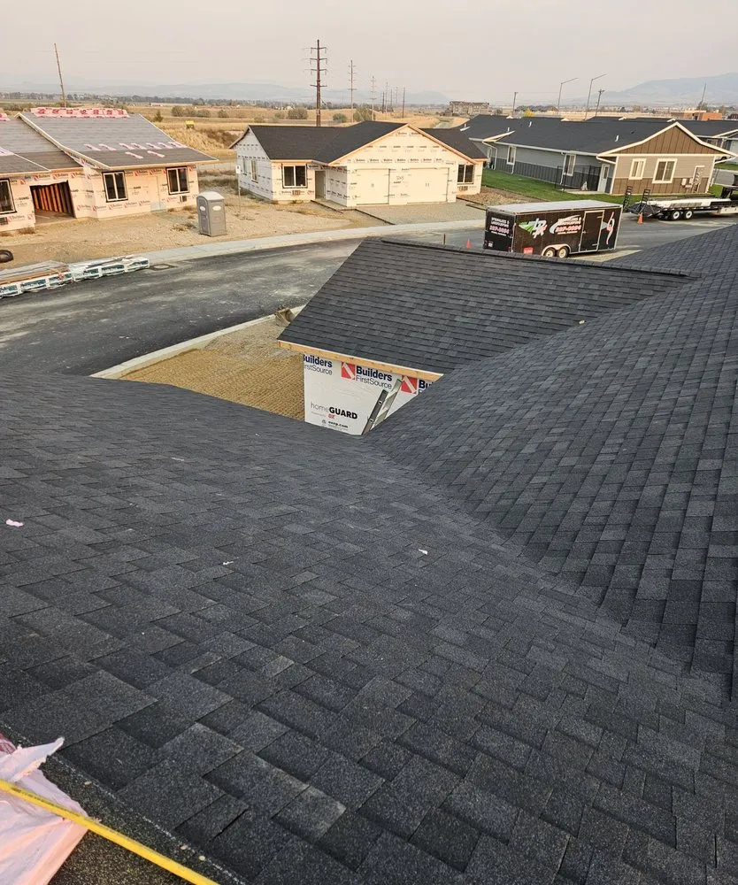 Slide of Ridge Runner Roofing & Construction