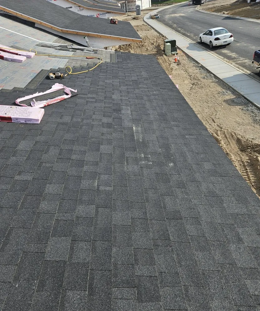 Slide of Ridge Runner Roofing & Construction