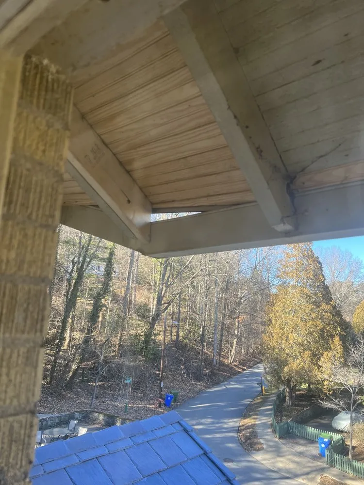 Slide of Ridge Runner Roofing