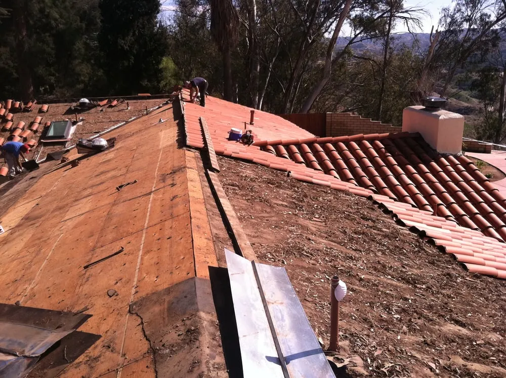 Slide of Ridge Runners Roofing