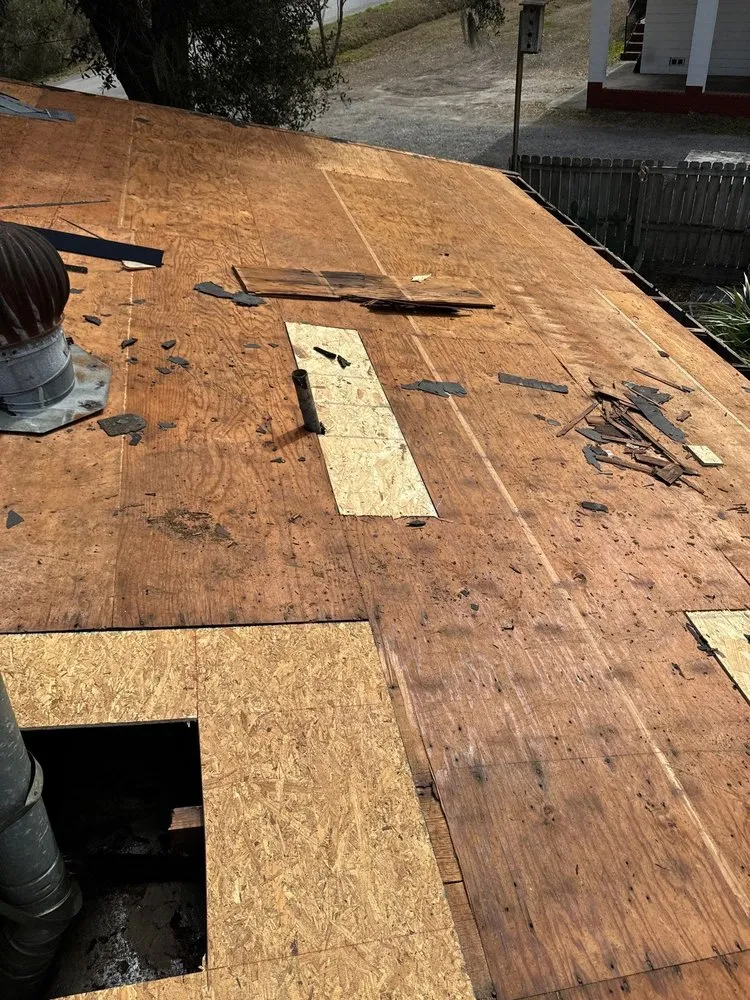 Slide of RidgeCap Roofing SC