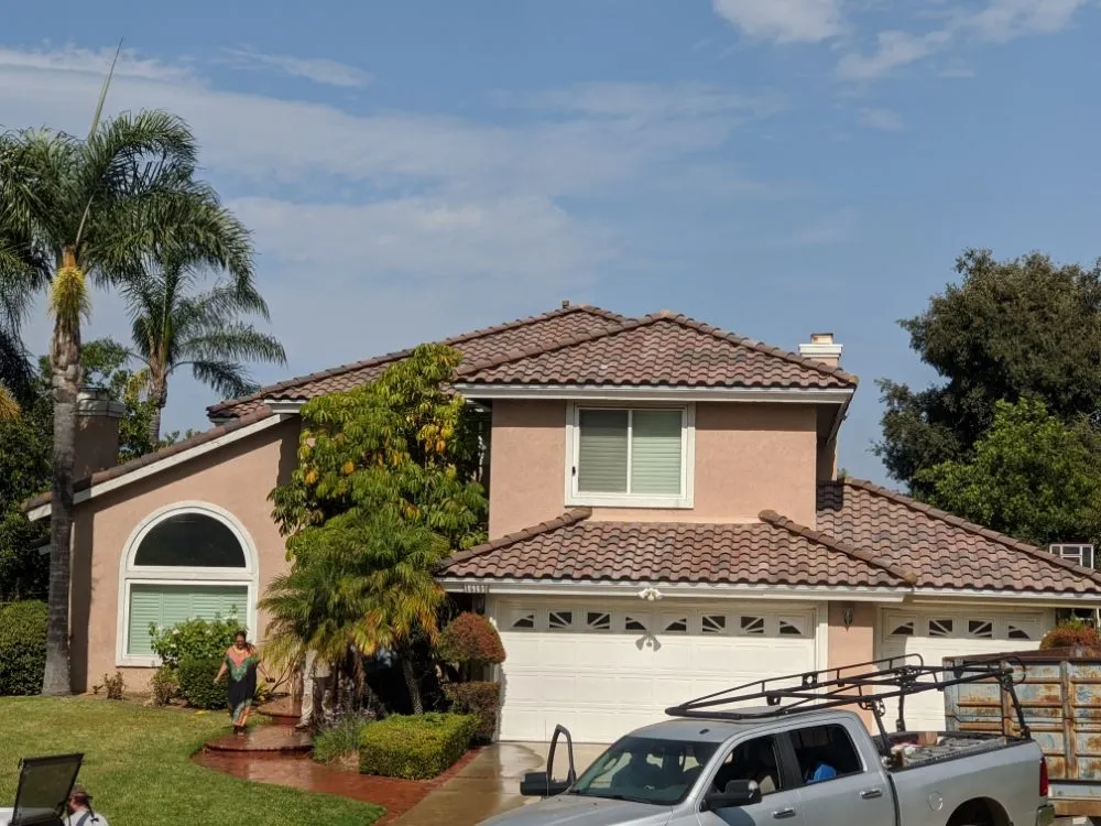 Slide of Ridgeline Roofing