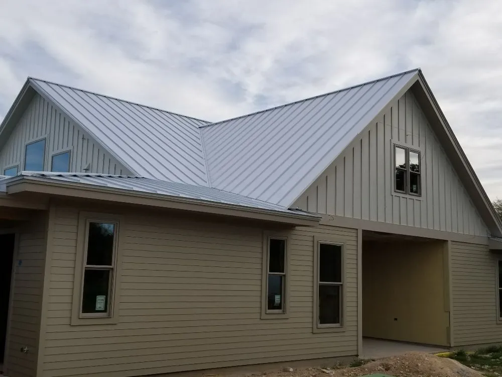 Slide of Ridgely Roofing