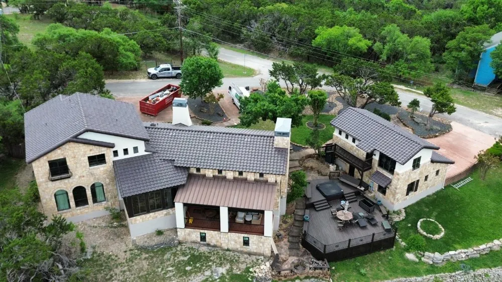 Slide of Ridgepoint Roofing