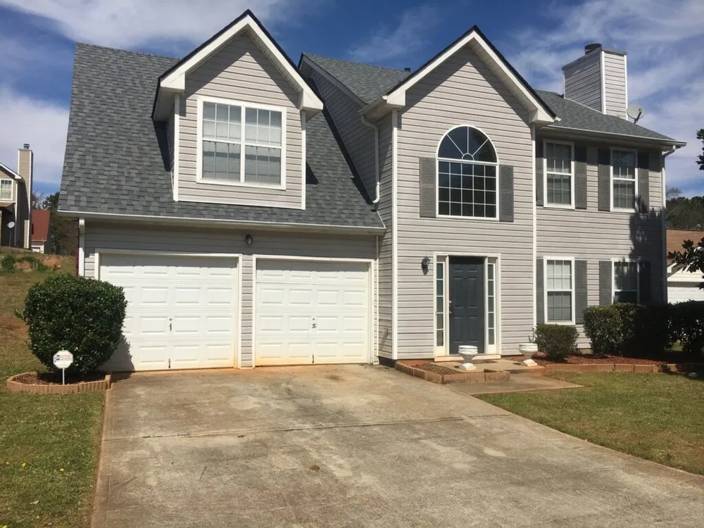 Slide of Ridgepoint Roofing