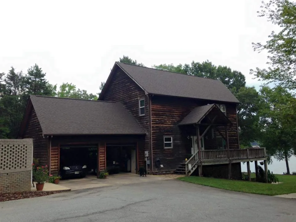 Slide of Riera Moon Contractors