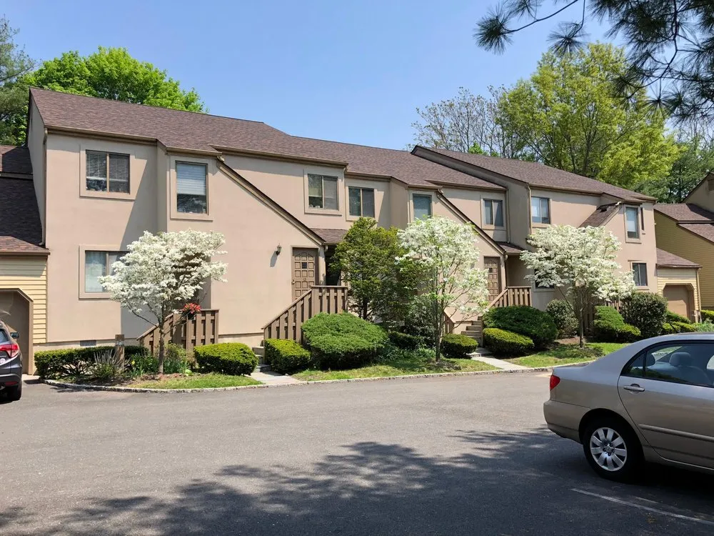 Slide of Riga Home Pro