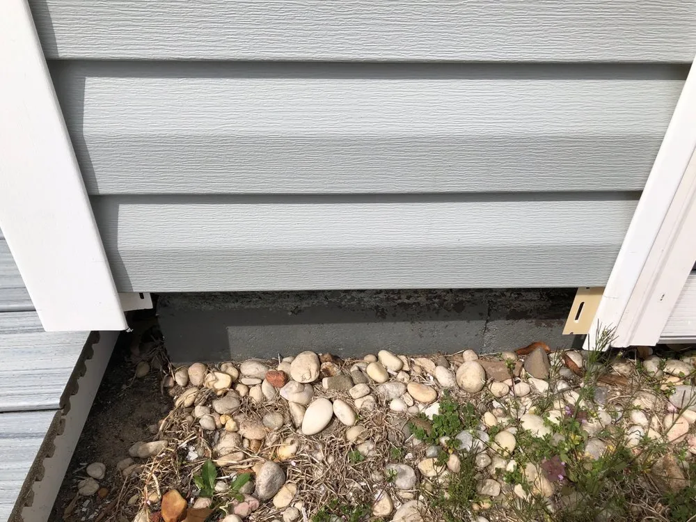 Slide of Right Angle Roofing & Siding