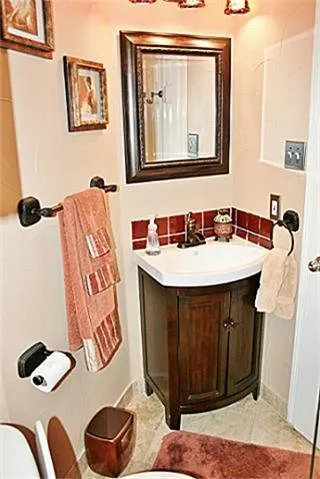 Slide of Right Choice Painting & Construction