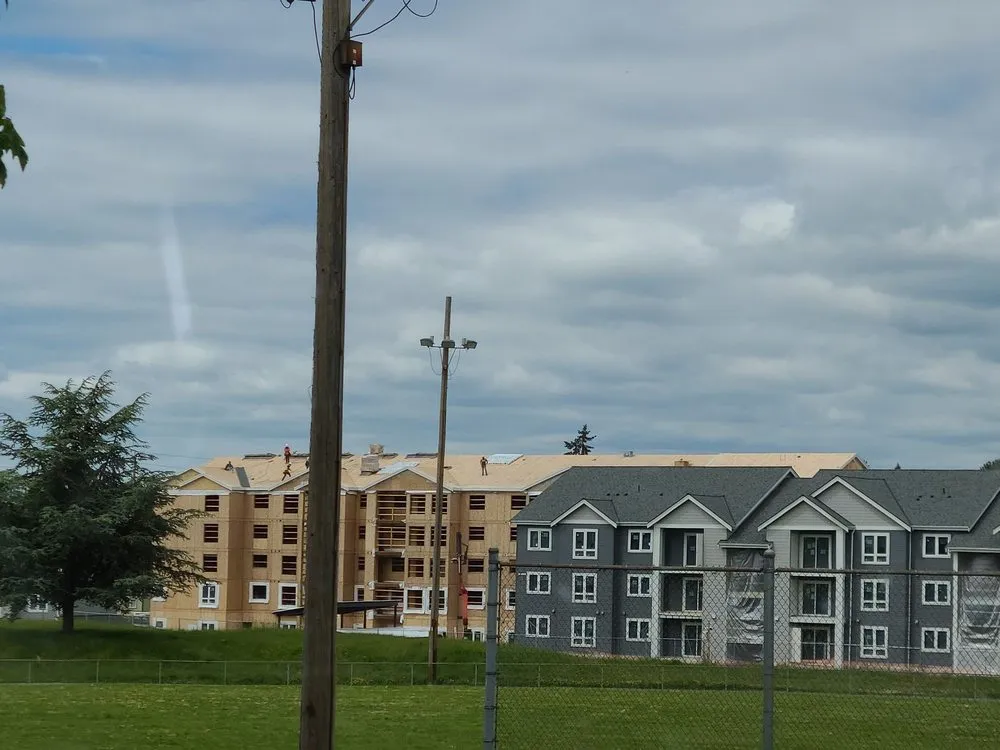 Slide of Right Choice Roofing