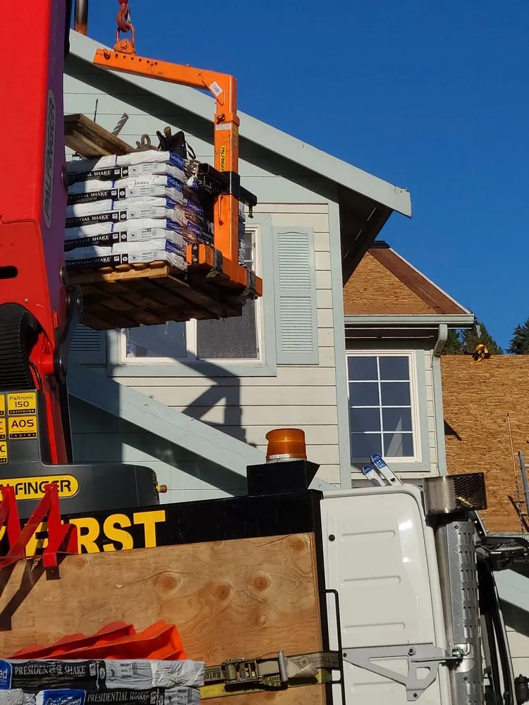 Slide of Right Choice Roofing