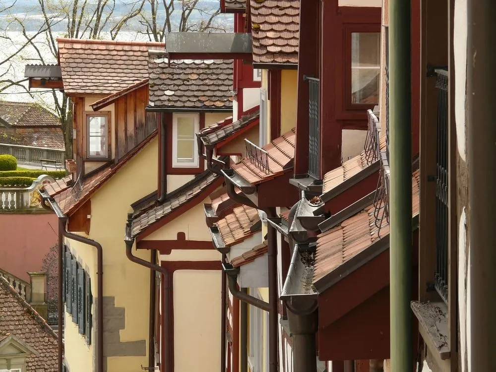 Slide of Right Guys Home Services