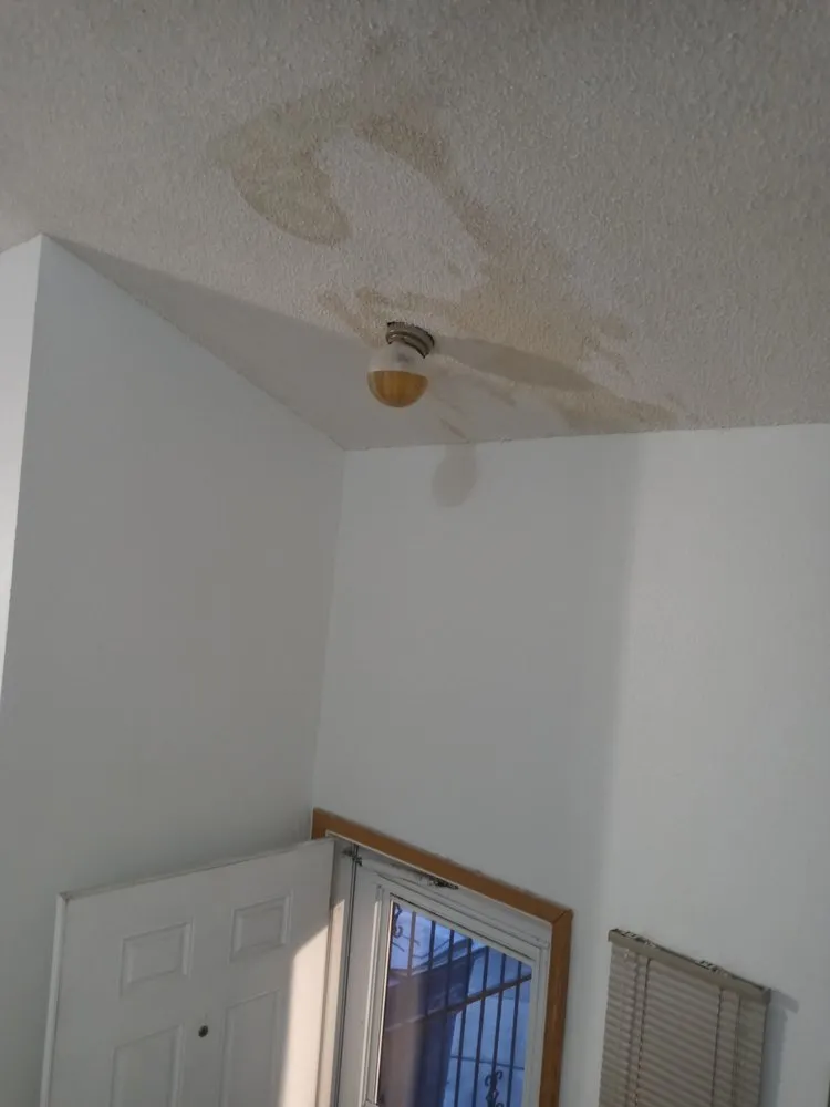 Slide of Right Now Roofing & Solar