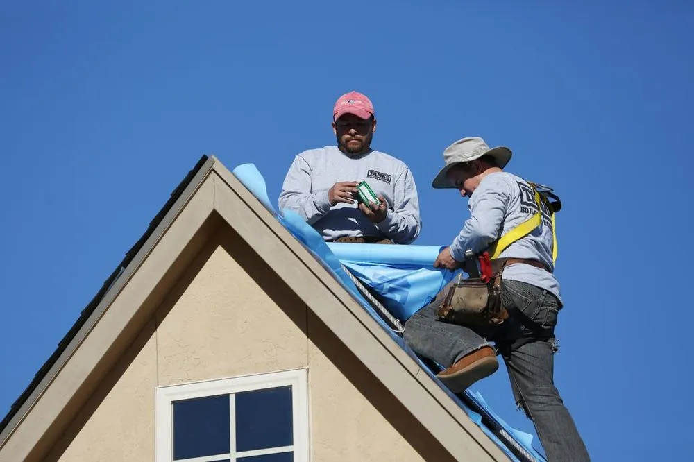 Slide of Right Now Roofing & Solar
