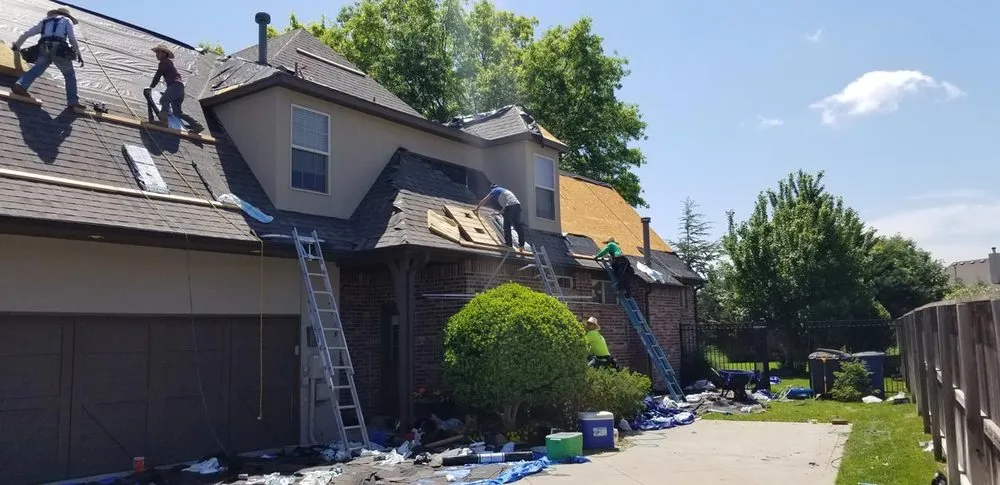 Slide of Right Now Roofing & Solar
