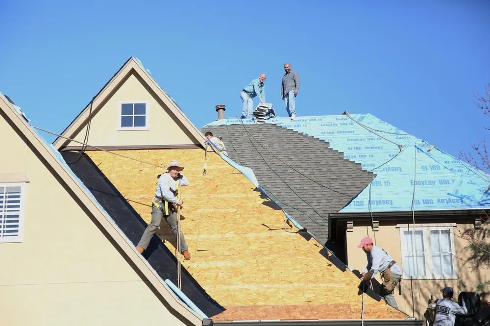 Slide of Right Now Roofing & Solar