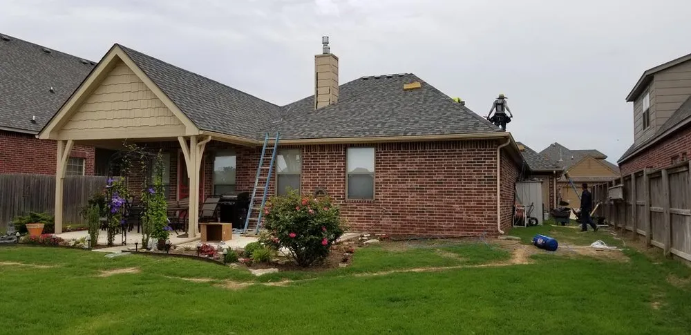 Slide of Right Now Roofing & Solar