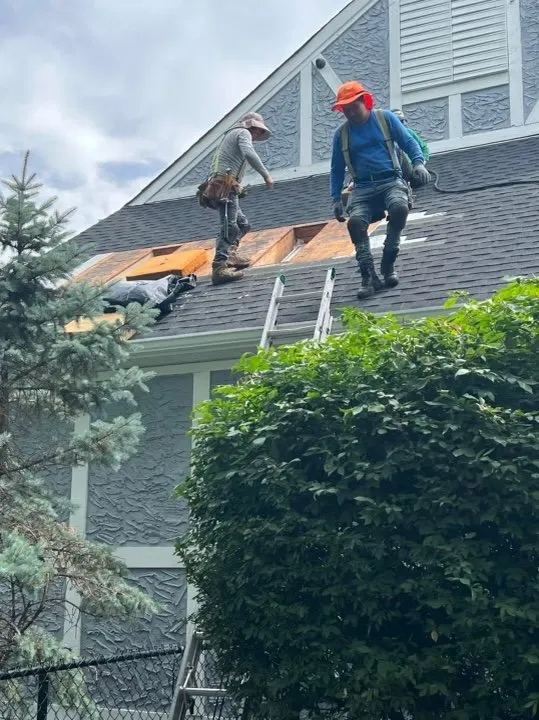 Slide of Right Renovate Roofing & Chimney