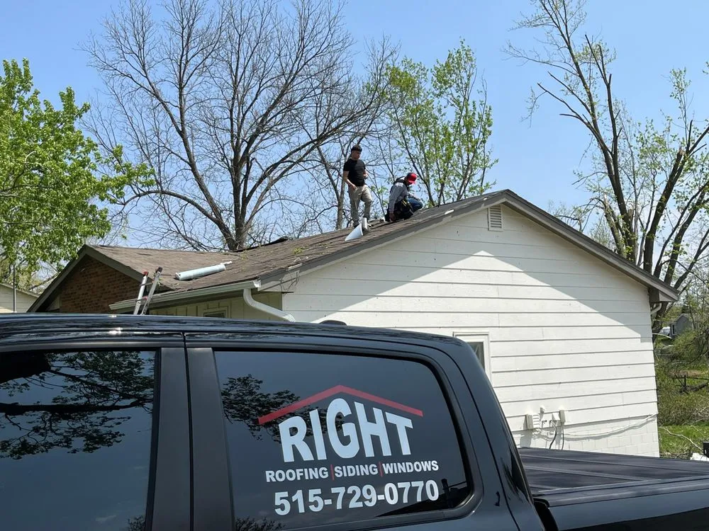 Slide of Right Roofing & Siding