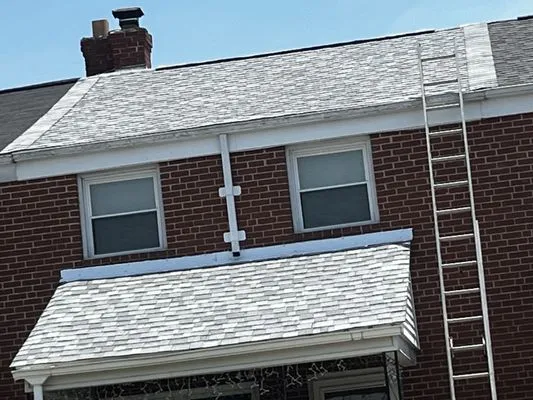 Right Roofing and Contracting Logo