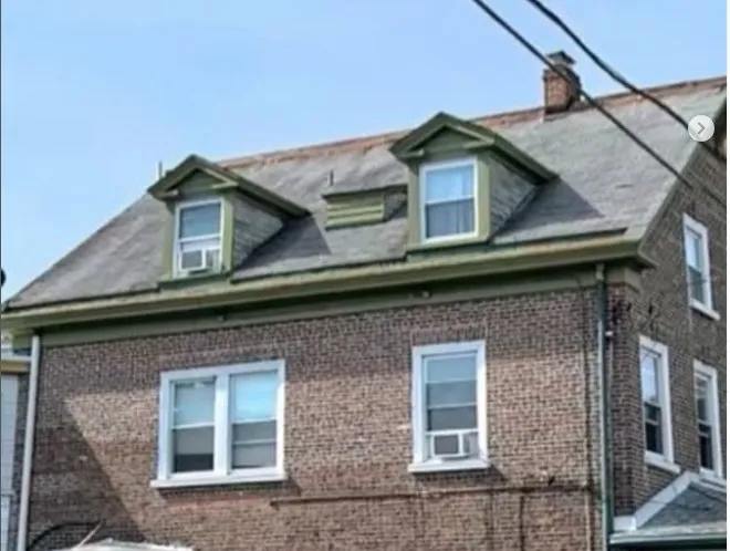 Slide of Right roofing And leak specialist