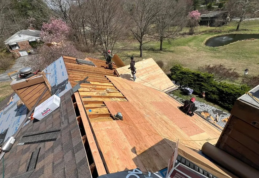 Professional flat roof repair in Woodbridge Township, NJ - Right Service 08 Roof Repair and Replacement