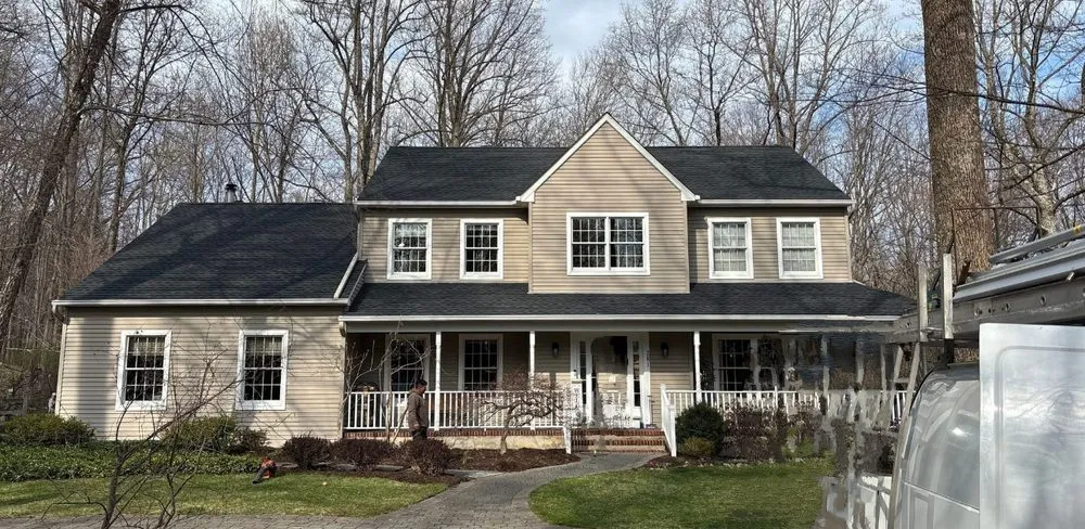 Slide of Right Service Roof Repair and Roofers