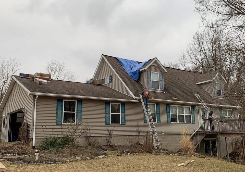 Slide of Right Service Roof Repair and Roofers