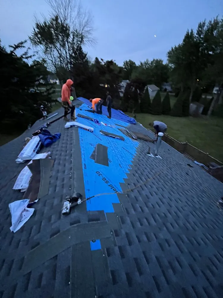 Slide of Right Service Roofing and Chimney