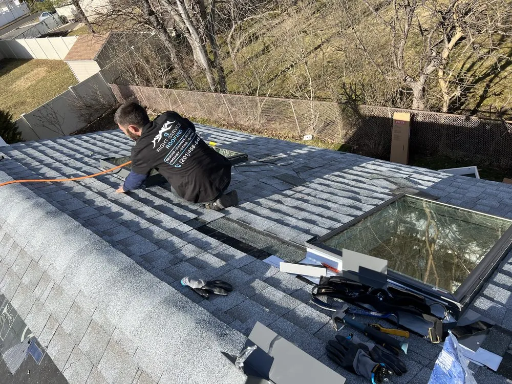 Slide of Right Service Roofing and Chimney