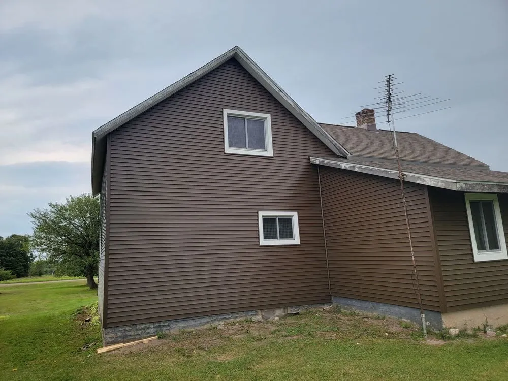 Slide of Right Side Roofing & Renovations